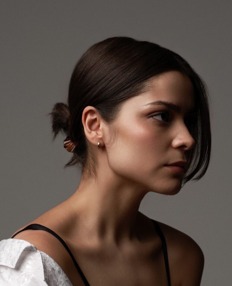 AYGUL PERFIL